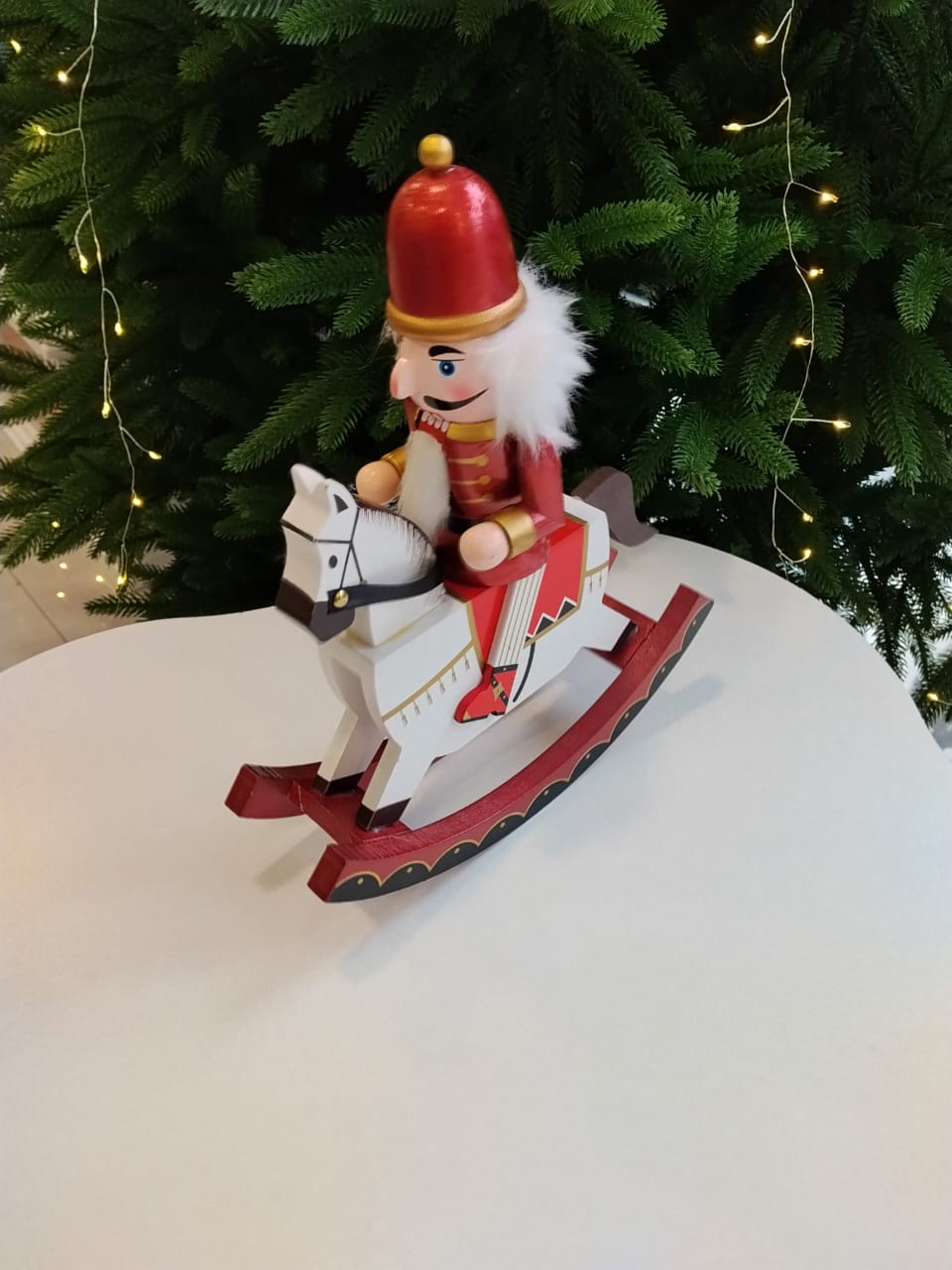 დეკორაციული მაკნატუნა ცხენზე - 30სმ