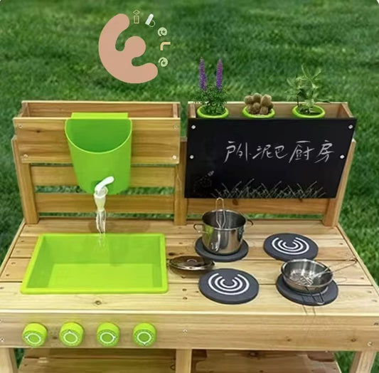 ეზოს ხის სათამაშო სამზარეულო