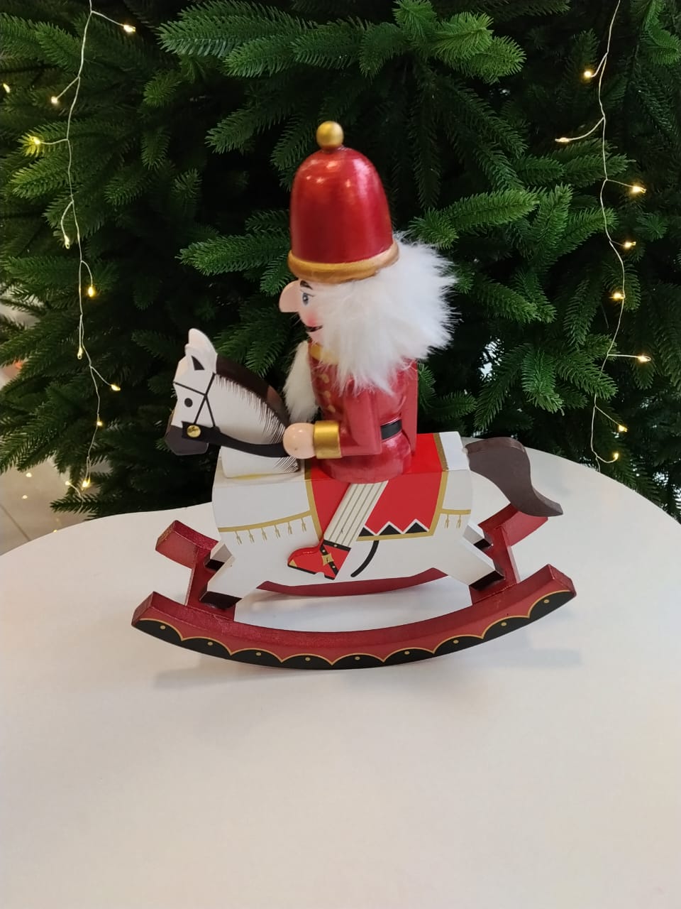 დეკორაციული მაკნატუნა ცხენზე - 30სმ