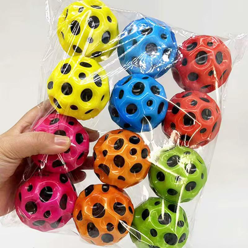 სათამაშო კაუჩუკის ტანსაცმელი