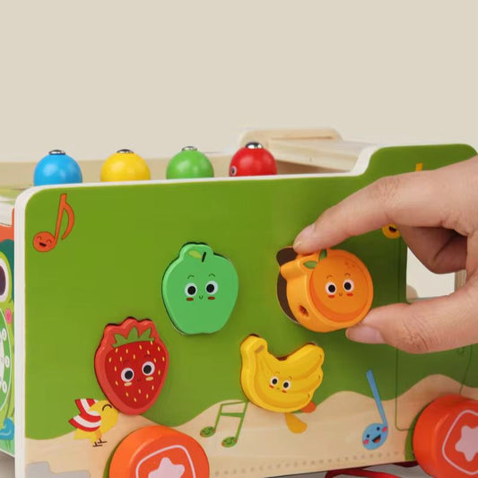 ხის მანქანა ხილ-ბოსტნეულის ნაკრებით და ქსილოფონით