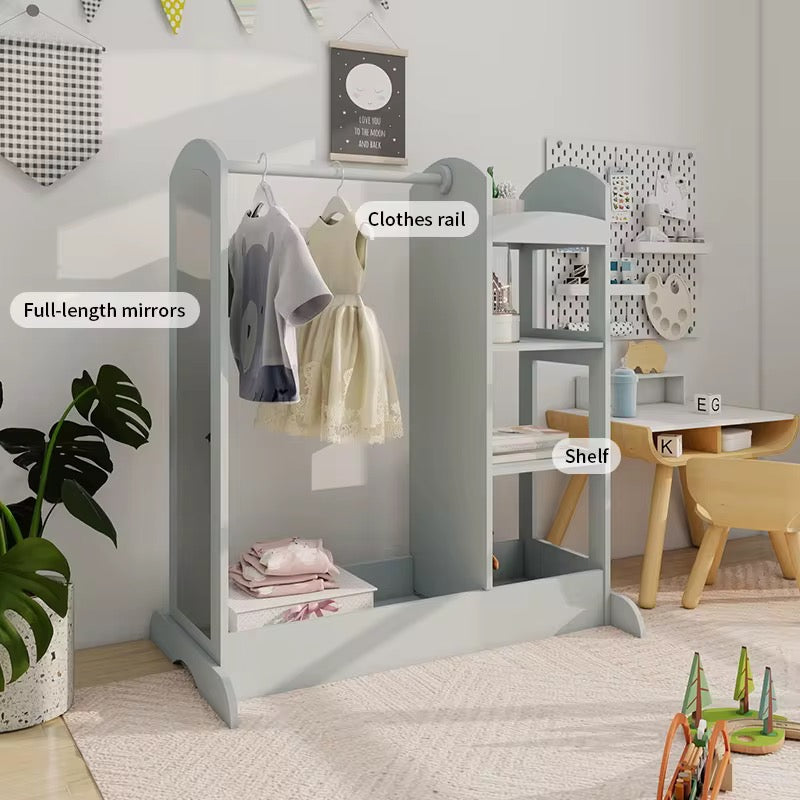 საბავშვო ხის ტანსაცმლის საკიდი თაროებით