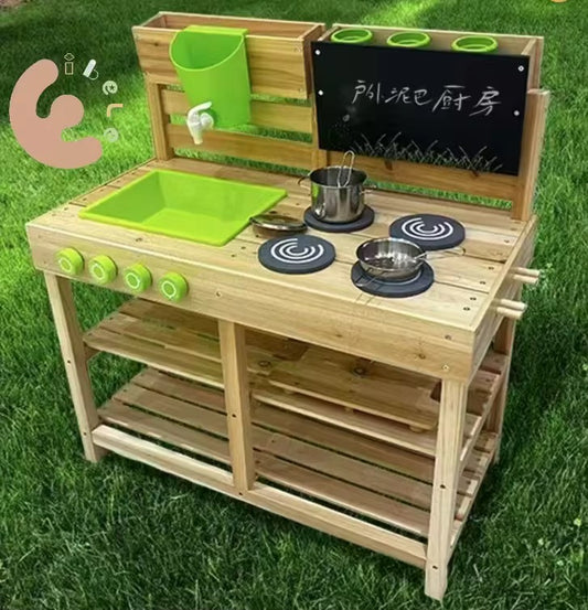 ეზოს  ხის სათამაშო სამზარეულო