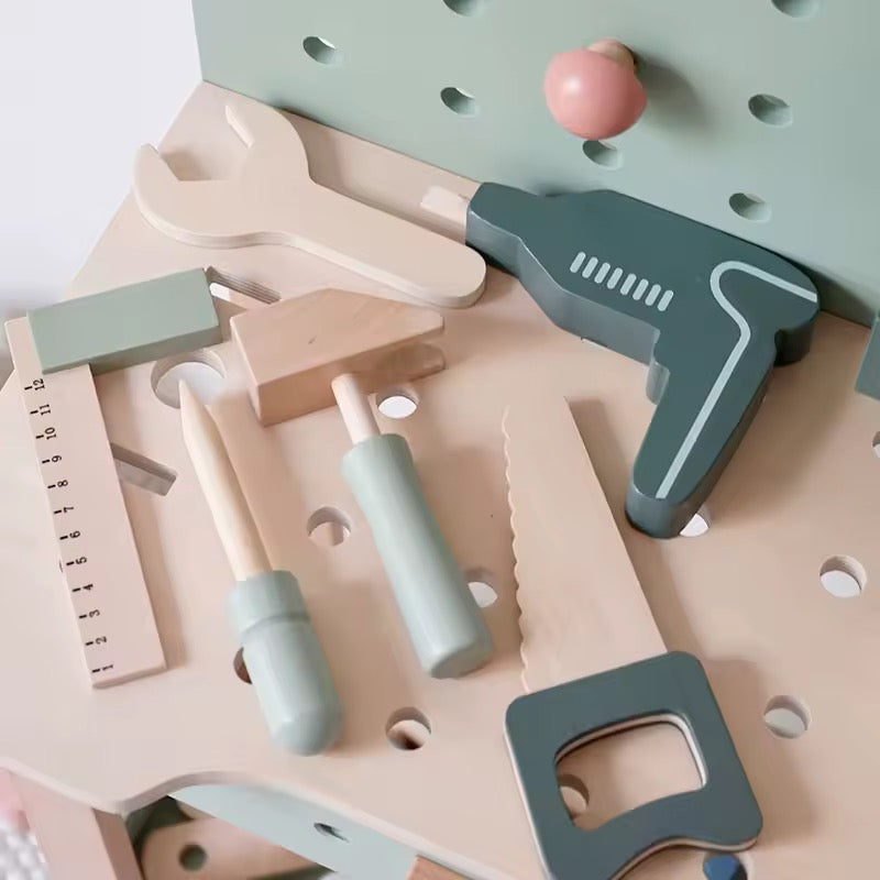 სათამაშო ხის სამუშაო მაგიდა ინსტრუმენტებით