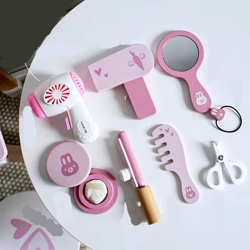 კოსმეტიკური მაგიდა სარკით და სკამით